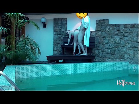❤️ Šef poziva sobaricu na bazen, ali nije mogao odoljeti vrućini Seks u pornografiji hr.mrpornogratis.ru ❌❤